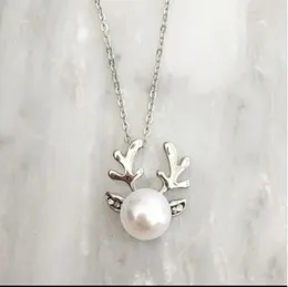 Chains Cute Reindeer Antlers Pearl Chain Pendant Necklace Deer Stag Christmas Present Decoration