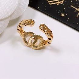 Дизайнерские кольца для женщин Золото -бриллиантовая буква C Кольцо роскоши серебряные обручальные кольца для женских дизайнеров ювелирные украшения мужское золото кольцо