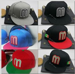 Ready Stock 7 Colours Men's Mexico 2023 World Fitted Hat Grey Black Red Green Pink Flat Brim Letter M Sport Team Full Closed Caps Mix Colours Sized Hats Su12-08