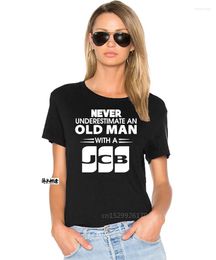 Men's T Shirts Never Underestimate An Old Man With A Jcb Tractor Car Driver Funny Mens Shirt Summer Fashion Tee