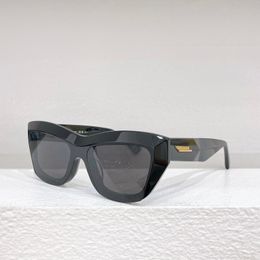 Sunglasses For Men Women Summer 1218 Designers Style Anti-Ultraviolet Retro Plate Full Frame Eyeglasses Random Box 1218S