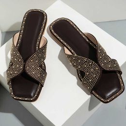 Slippers Hollow Design Rhinestones Decoration Women's Flat Sandals Square Head Feet Flip-flops Beac 2023 Sandals Woman Shoes G230512