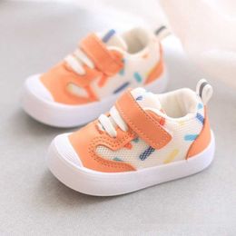 Athletic Outdoor Spring Baby Girls Walkers Kids Children's Light Sneakers Boys Sports Mesh Shoes For Toddlers Infant Tennis From 1 to 3 Years AA230511