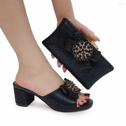 Dress Shoes High Quality 2023 Autumn Design African Ladies Party Matching And Bag Set In Royal Blue Color Italian Women Shoe
