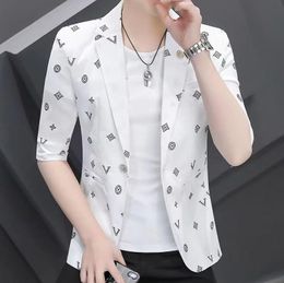 Mens Blazer Jacket Fashion Casual Designer Coats Gentleman British Style Korean Version The Small Suit Men Slim Suit Jacket