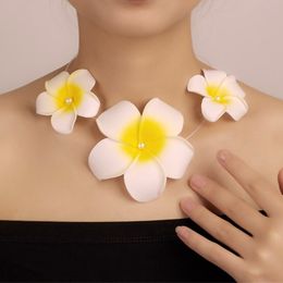 Exaggerated Large Flower Necklace for Women Trendy Charms Wedding Choker Collar on Neck Accessories 2023 Fashion Jewelry Gifts
