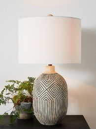 Table Lamps Bohemian Vintage Engraving Lamp Living Room Study Bedroom Bedside Creative Solid Wood Warm Antique Lighting