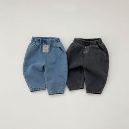 Jeans Korean Spring Autumn Baby Boys Pants Cotton Denim Solid Button Jeans Elastic Waist Vintage Infant Boy Pants 230512