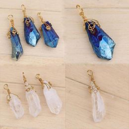 Pendant Necklaces Xinshangmie Light Yellow Gold Colour White Rock Crystal & Dyed Blue Wire Winding Fashion Jewellery 1pc