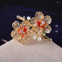 Brooches Delicate Pearl Flower Enamel Pins Beautiful For Women Plant Girls Corsage Wedding Bouquet Jewelry Broche Bijoux