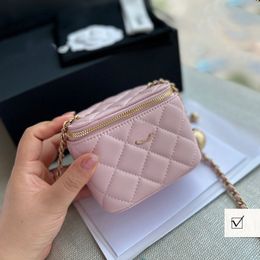 Light Pink Mini Vanity Case Women Designer Bag Real Leather Crush Pearl Gold Ball Metal Hardware Lipstick Pocket Lady Lovely Makeup Cosmetic Case Purse 10x9cm