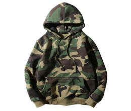 Felpe con cappuccio camouflage verde militare Inverno Mens Camo Fleece Pullover Felpe con cappuccio Hip Hop Swag Cotton Streetwear S2XL3451574