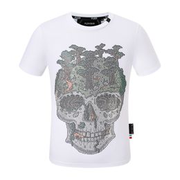 PLEIN BEAR T SHIRT Mens Designer Tshirts Brand Clothing Rhinestone PP Skulls Men T-SHIRT ROUND NECK SS SKULL Hip Hop Tshirt Top Tees 161291