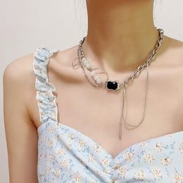 Choker Black Crystal Pendant Resin Beads Chain Necklace For Women Asymmetric Necklaces Female 2023 Fashion Jewelry