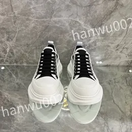 2023 Hot Luxury Casual shoes small white shoes black white arrows men women fashion versatility soft breathable trendy sneakers