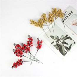 Christmas Decorations Artificial Home Pine Cone Red Berry Bouquet Flower Branch Decoration Wedding Party Decor Festive Supplies