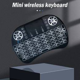 I8 Mini Tastiera Wireless Retroilluminata 2.4G Air Mouse Remote Touchpad per Android TV Box PC Ricarica USB Tastiera Dual Purpose Ricaricabile