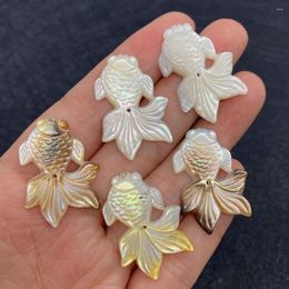 Charms Exquisite Natural Shell Mother Of Pearl Fish Shape Carving Pendant Charm Seashell Beads For Jewelry Making DIY
