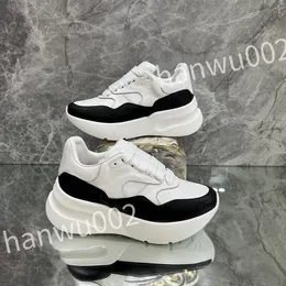 New top Hot Luxury Casual shoes small white shoes black white arrows men's women fashion versatility soft breathable trendy sneakers