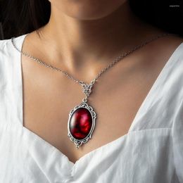 Chains Vintage Gothic Vampire Necklaces Men's Blood Red Embossed Quartz Pendant Necklace Dark Spicy Girl Collar Chain Jewelry