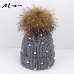 Wool Beanies Women Real Natural Fur Pom Poms Fashion Pearl Knitted Hat Girls Female Beanie Cap Pompom Winter Hats for Women217o