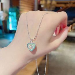 Chains GUFTM High Quality Heart Pendant Necklace For Women High-End Temperament Fantastic Collarbone Chain Birthday Gift