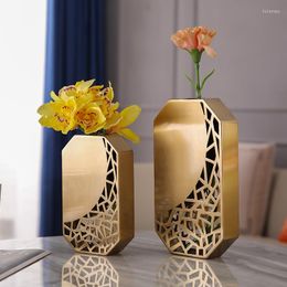 Vases Light Luxury Golden Flower Vase Metal Arrangement Home Living Room Dining Table Decoration Crafts