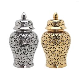 Storage Bottles Traditional Ceramic Hollow Out Ginger Jar With Lid Ornament For Shelf Decor