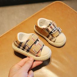 Baby Shoes Baby First Walkers Kid Designer Infant Toddler Girls Boy Casual Mesh Soft Bottom Anti-slip Footwear Holiday Gifts fashion