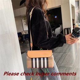 2019 new women leather handbags female mother package bag hand mother bill of lading shoulder bag women bag Small bag N51106 M40152300