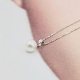 Pendant Necklaces Fashion Simple Style Natural White Shell Pearl Necklace 10mm Round Bead Stone Gift Accessories For Women 18inch M345