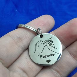 Keychains Round Card Keyring Hand In Forever Couple Gift Stainless Steel Car Keys Keychain Metal Pendant Friend Ornaments Holder