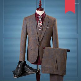 Men's Suits Tweed 2023 Brown American Homme Mens Suit Single Button Tailor Notch Lapel Checkered Wedding For Men 3Piece 972