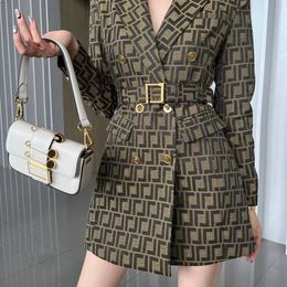 Luxury womens trench coats designer Women Windbreaker body letters print shorts jacket Loose Belt Coat Female Casual short Trenchs Coat M002