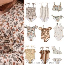 Kleidung Sets RC Baby Mädchen Bademode Kinder Sommer Schöne Blumenmuster Kleinkind Badeanzüge Gestreiften Sunbeach Badeanzug 230512