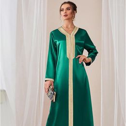 Ethnic Clothing Middle East Dubai Arab Muslim Women V-Neck Appliqud Ladies Robe Gown Long Sleeves Solid Colour Splicing Dresses