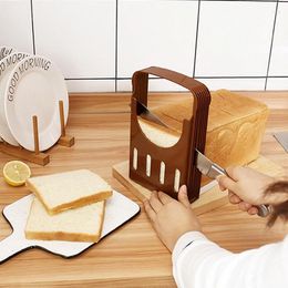 Baking Tools Toast Bread Slicer Plastic Foldable Loaf Cut Rack Cutting Guide Slicing Tool Kitchen Accessories Practical Cakes Split