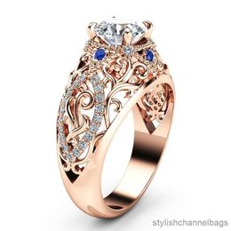 Band Rings Gorgeous Women Wedding Rings Dazzling Claw Solitaire Hollowed Out Pattern Gift Ring Classic Jewelry