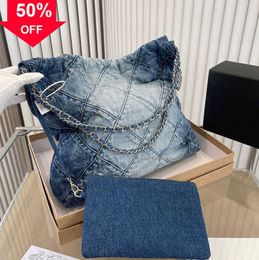 Made Old Design Denim bag 23 Denim Grand Shopping Tote Travel Designer Woman Sling Body Most Expensive Handbag With Silver Chain Gabrielle QuiltedHeDEH