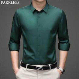 Men's Casual Shirts Green Mens Dress Shirts Brand Superfine Long Sleeve Shirt Men Slim Fit Elastic Breathable Non-Iron Quality Shirt Male 230515