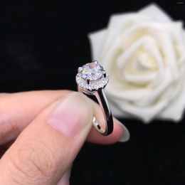 Cluster Rings Test Positive 1Ct 6.5mm D Color VVS1 Moissanite Engagement Ring AU585 14K White Gold Anniversary Diamond Female Jewelry