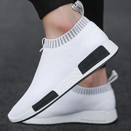 Zapatos de vestir Slip on Sock Sneakers para hombre 38-47 Super Light Transpirable Zapatos para hombre Hombres Walking Jogging Shoes Hombre Sneakers Zapatos casuales para hombres 230515