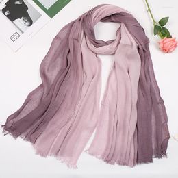 Scarves 2023 Spain Fashion Plain Ombre Wrinkle Pleated Linen Shawl Scarf High Quality Gradient Pashmina Stole Wrap Muslim Hijabs Sjaal