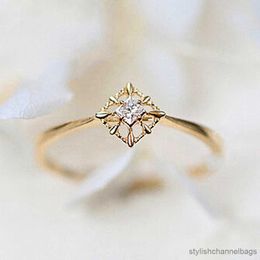 Band Rings Dainty Square Shaped Wedding Bands Women's Ring High Quality Gold Color Engagement Rings Simple Stylish Jewelry