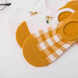 Women Socks & Hosiery Giraffe Embroidered Non Slip Girls Cute Animal Print Invisible Summer Ankle Mustard White Checked Boat1