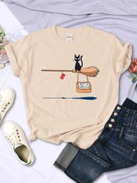 Women's T-Shirt Cute Cat Not In Service Comics Tops Women Soft Cartoons Kaii T-Shirt Fashion O-Neck Short Sleeve Female Clothing Couple Tees P230515