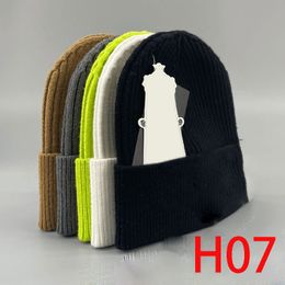 H07 Hip Hop Hat Mesh Red Thickened Warm Wool Hat Cross Red baseball cap Casual Versatile Croat Duck Tongue