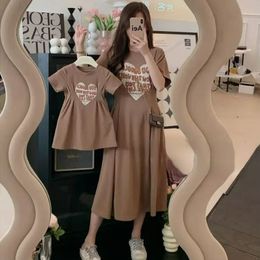 Family Matching Outfits Mother Daughter Summer Casual Dress Woman Baby Girl Short Sleeve Letters Printed Dresses 230512