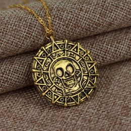 Movie Accessories Caribbean Akg Pirates Aztec Gold Color Coin Necklace Retro Skull Pendant Punk Hip Hop Necklace