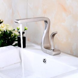 Bathroom Sink Faucets Factory Direct Seven Word Oeb Black Ancient Drawing Silk Plating Luo Art Type Faucet Toilet Basin